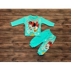 Костюм для дівчинки.